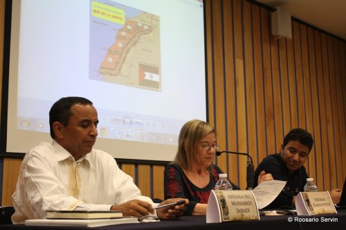 Andala Ali Mohamed, de la Embajada Saharaui en México; Silvana Rabinovich, direcora de la Cátedra de la UNAM, y Ahmed Mohamed Lamin, de Dales Voz a Las Víctimas.